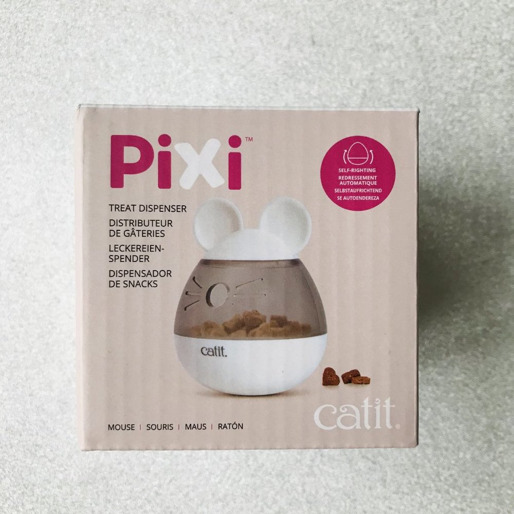 Catit Pixi Cat Treat Toy  Treats or dry food Dispenser Interactive  3.9" x 3.1"